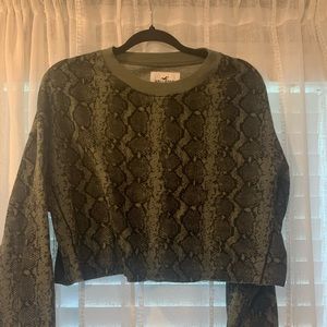 Cropped Snakeskin Crewneck